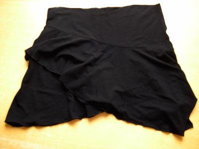 Foto bershka falda asimética negra / bershka asymmetric black skirt