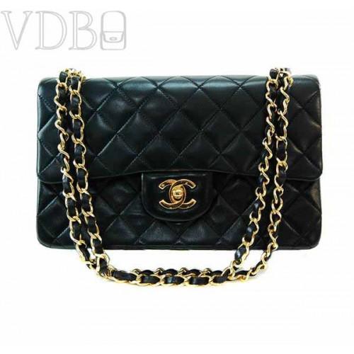 Foto Black Chanel LambSkin Gold Chain Shoulder Flap Bag