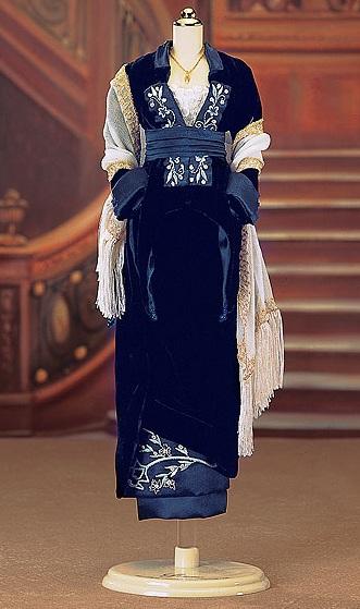 Foto Blue Velvet Gown (Rose) Ensemble from Titanic