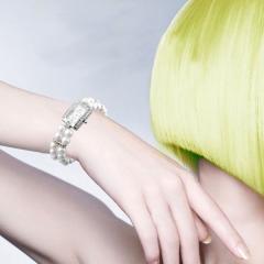 Foto brazalete pulsera metal perla circonita reloj blanco cuadrado