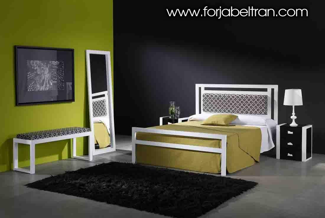 Foto Cabecero o cama de forja colección ARAFURA