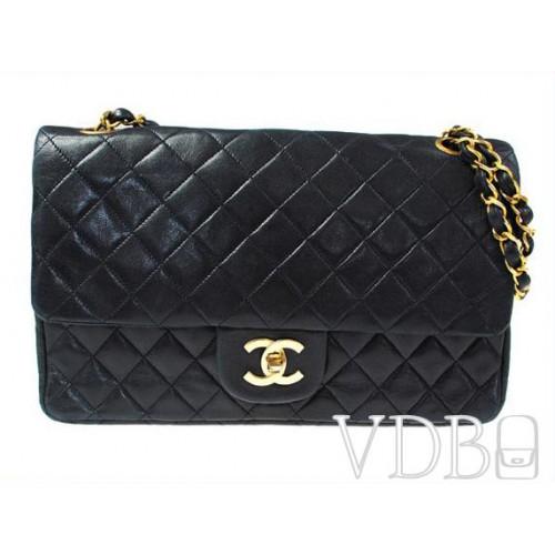 Foto Chanel Black Lambskin Classic Flap Bag