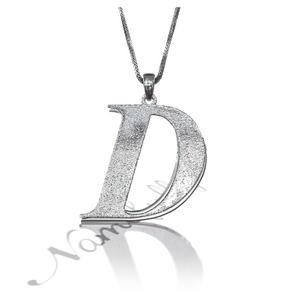 Foto 'D es para Divino' - Collar con inicial centelleante de plata esterlina