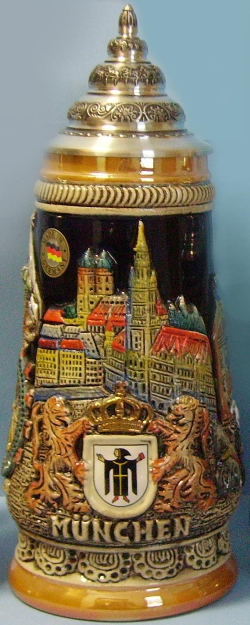 Foto Jarra de cerveza alemana Múnich con relieve, jarra 0,5 litros