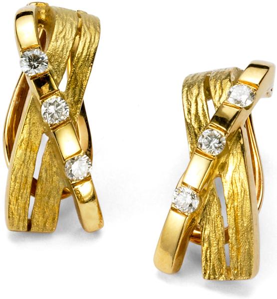 Foto joyas oro pendientes diamantes - mujer