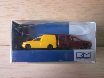 Foto Rietze - 2 Volkswagen Caddy (amarilla Y Granate)