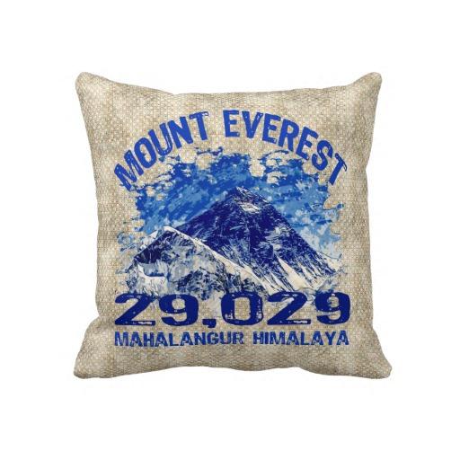 Foto Almohada de tiro del monte Everest foto 433605