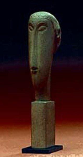 Foto Estatua de una Cabeza de Mujer de Modigliani foto 822709