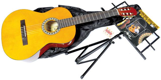 Foto Jose torres Kit Guitarra Clasica. Guitarra clasica foto 717622