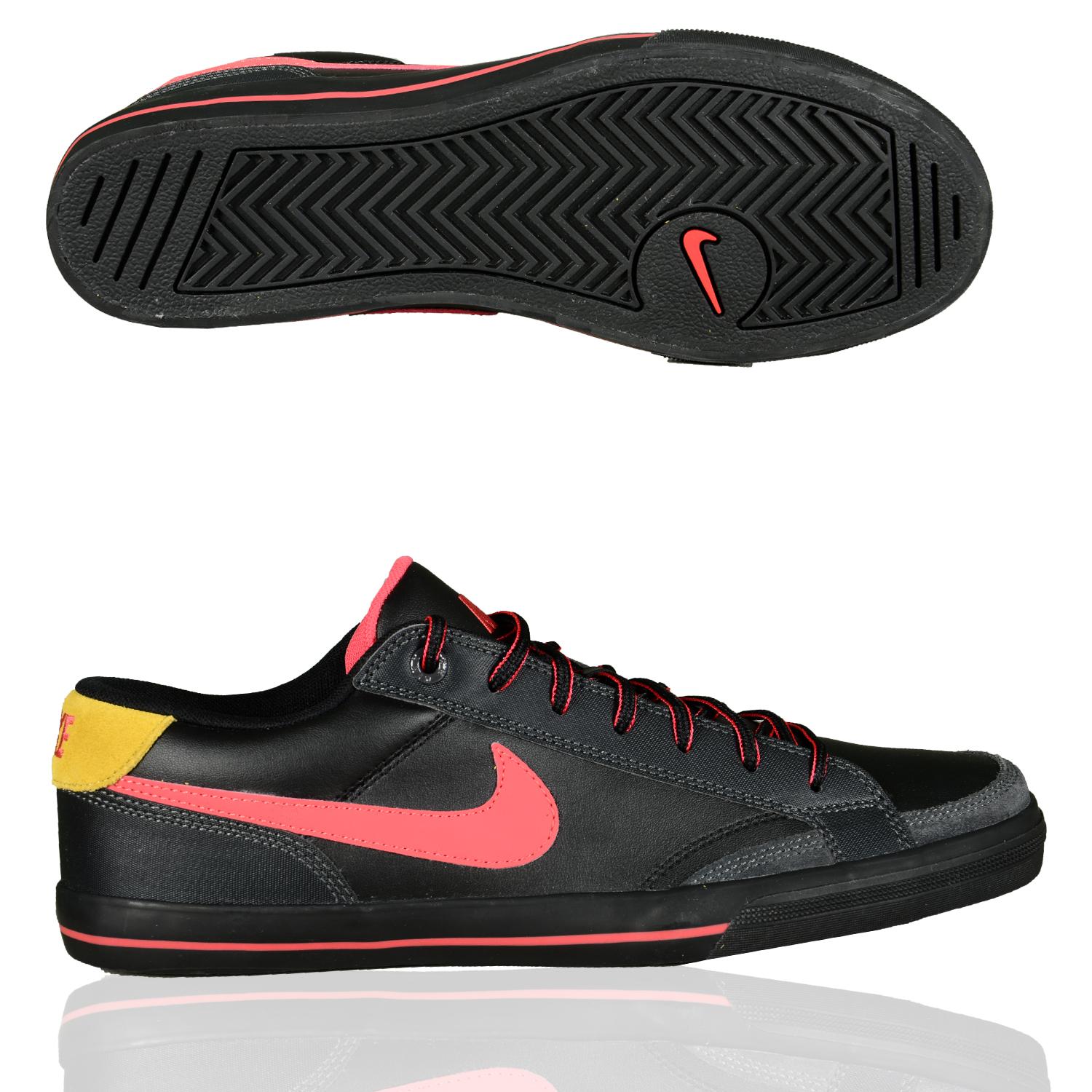 Foto Nike Shoe Nike Capri 2 Hombres La Zapatilla De Deporte Bajo Negro Rojo foto 592901