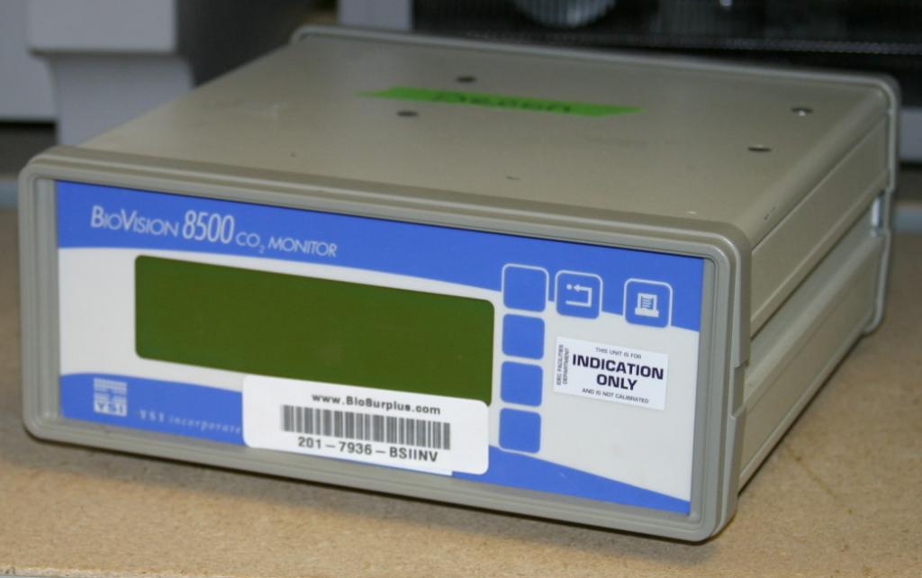 Foto Oem - model 8500 co2 monit - A Dissolved Carbon-dioxide Monitor Use... foto 394611