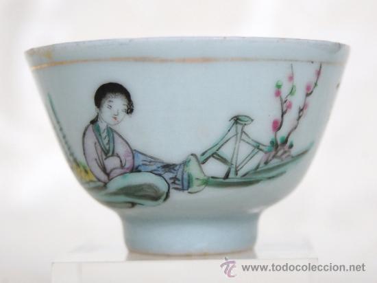 Foto pequeño bowl de finisima porcelana china familia rosa con sello d foto 190547