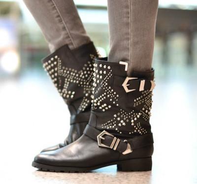 Foto Zara Season A/w 12/13. Studded Biker Ankle Boots Shoes. Leather. All Sizes. foto 27170